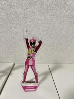 全スーパー戦隊展 デカイエロー・ピンク アクリルスタンド 新品・未開封2個セット グッズ｜【公式】スーパー全スーパー戦隊展