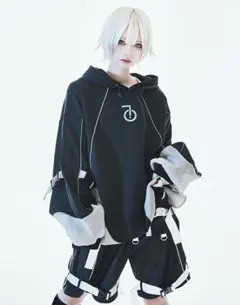 ililil イルイル巨腕装備服Ver.1.0 パーカー ジャージのサムネイル
