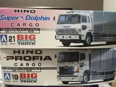 トミカ 日野トラック 2台セット。日本製。 トミカ No.103 日立建機 リジッドダンプトラック EH3500AC-3