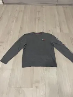 Tommy Hilfiger ロンT・カットソー グレー Lサイズのサムネイル