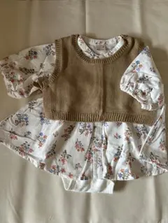 花柄ニットベスト付きロンパース