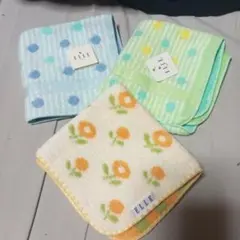 新品未使用タグ付き ELLE タオルハンカチ 3枚セット バラ売り不可