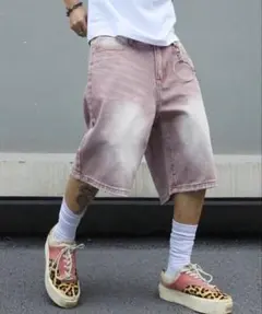 ピンク デニムショートパンツ フェード加工