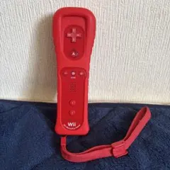 任天堂 Wii リモコンプラス レッド 本体 ストラップ付美品