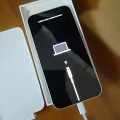 Apple iPhone 13 ホワイト 未使用