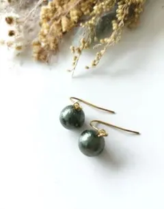 人気カラー♡コットンパールのひとつぶピアス♡darkgreen