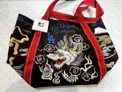 セール！新品　LAドジャース　バルーントートバッグ　和柄　MLBライセンス品　龍のサムネイル