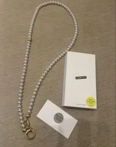【CASETIFY】パール　クロスボディストラップ