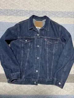 Levi's リーバイスダークブルー デニムジャケット 美品 Mサイズ