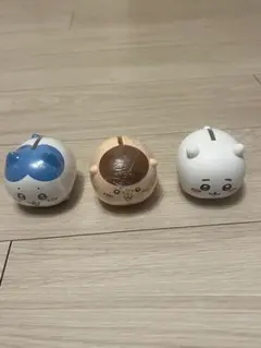 ちいかわ　カプセルトイ　貯金箱　ガチャ
