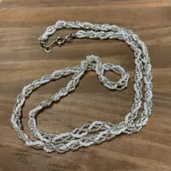 ハンドメイドビーズネックレス