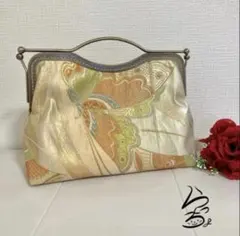 Item thumbnail for item 68a32ab1-114c-454e-814b-09f300692c13