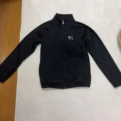 NIKE カジュアルウェアのサムネイル