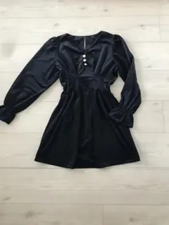 レディーRady 黒ベルベットワンピース　パフスリーブワンピース　パーティー