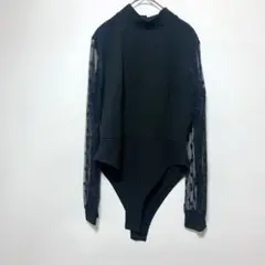【Boohoo】ドットシースルースリーブ ボディスーツ【M】黒