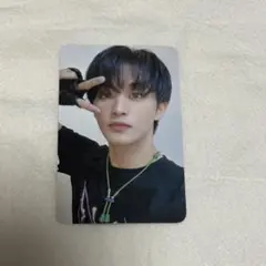 ATEEZ ユノ ホログラムトレカ kpopstore ケーポップストア - メルカリ