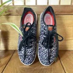 美品 Reebok ヒョウ柄 スニーカー　イージートーン　23cm