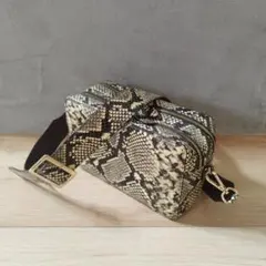 2025年最新】ヨンファ バッグの人気アイテム - メルカリ