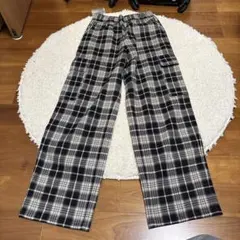 GU チェック柄 カーゴパンツ Sサイズ