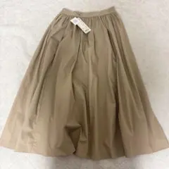 【未使用】UNIQLO ハイウェストコットンボリュームスカート　ベージュS