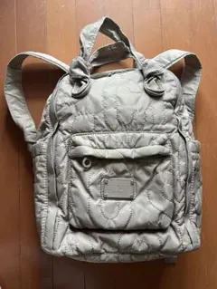 マークバイマークジェイコブス　リュック　リュックサック　軽いファブリック　美品