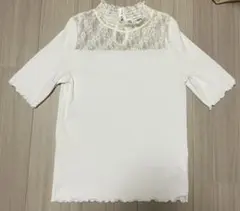 earth music&ecology 半袖白トップス