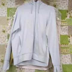 ユニクロエアリズムUV フード付きフルジップパーカーLレディース