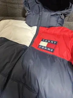【最終値下げ】TOMMY JEANS フード付きダウンジャケット