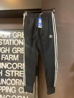 新品 adidas Originals トレフォイル ジョガーパンツ
