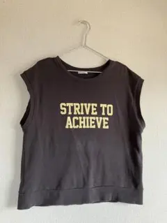 秋物！STRIVE TO ACHIEVE ロゴ ノースリーブ スウェット