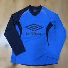 Umbro 青 長袖 Vネック ウェア140サイズ