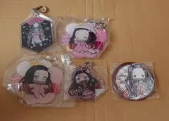 鬼滅の刃　禰豆子　アクキー＆缶バッジ