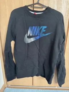 Nike クルーネック トレーナー Sサイズ ブラックのサムネイル