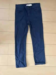 新品　H&M ボーイズ　ロングパンツ　ネイビー　140