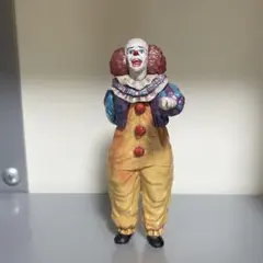 IT ペニーワイズ　フィギュアのサムネイル