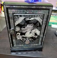 漆塗、龍の装飾ジュエリーボックス