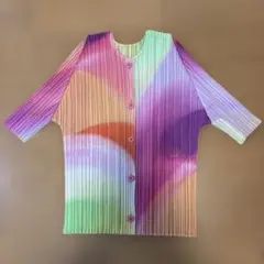 PLEATS PLEASE グラデーション 半袖カーディガン　新品タグ付きのサムネイル