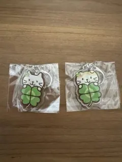 ふくふくにゃんこ アクリルキーホルダー2個セット