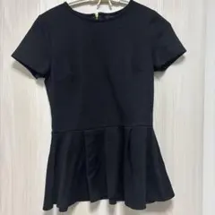【美品】FOREVER 21 ブラック フレアヘム Tシャツ Mのサムネイル