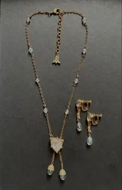 Swarovski スワロフスキー MARCH OWL ネックレス ピアスセット - メルカリ
