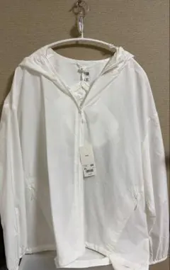 ユニクロ UNIQLO ポケッタブルUVカットパーカ レディース XL 新品