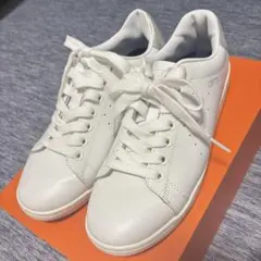 oriental trafficホワイト スニーカー