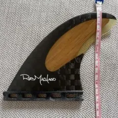 ロブ マチャド FUTURES フィン