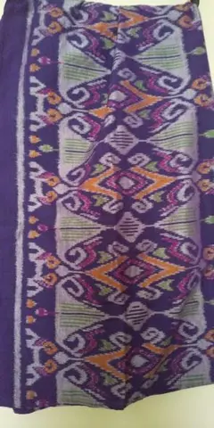 紫色のイカット風綿生地