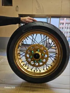 Kawasaki Z900RS用 純正アルミホイール ゴールド - メルカリ