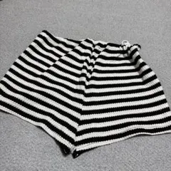 マタニティパンツ 黒と白のストライプ