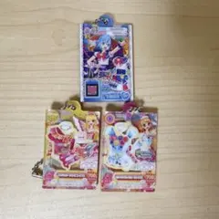 アイカツ　プリパラ　キーホルダー