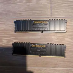 GSK F4-2666C18D-64GVK (32GBx2) DDR4 メモリ - メルカリ