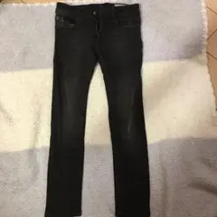 【美品】スキニー デニム ジーンズ　ブラックデニム　6y ディーゼル
