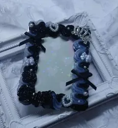 ハンドメイド　硬質ケース　トレカケース　ホイップデコ　推し活　黒　うねうね